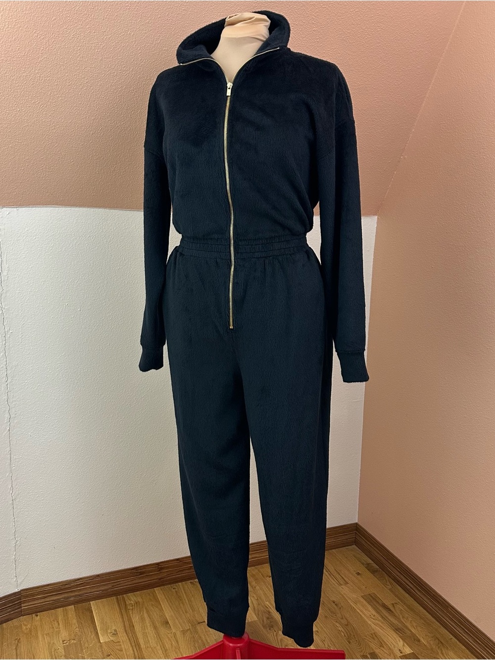 NWT Fabletics Cozy Cord Zip Jumpsuit XL Black Ribbed Long Sleeve Influencers Fav